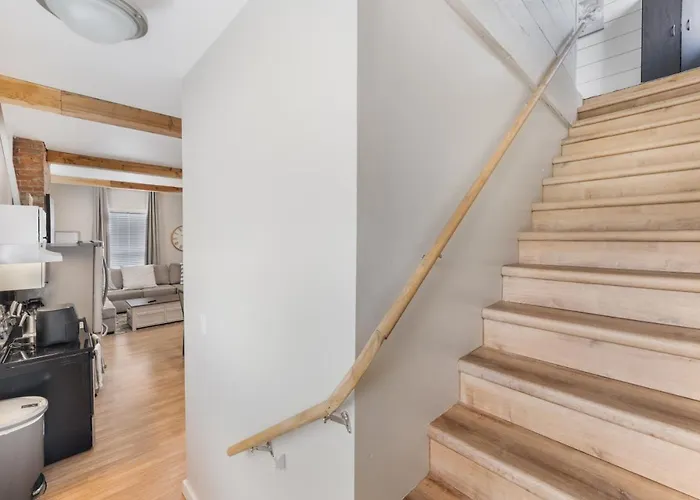 Pet Friendly 3br 2bath Luxe Gem