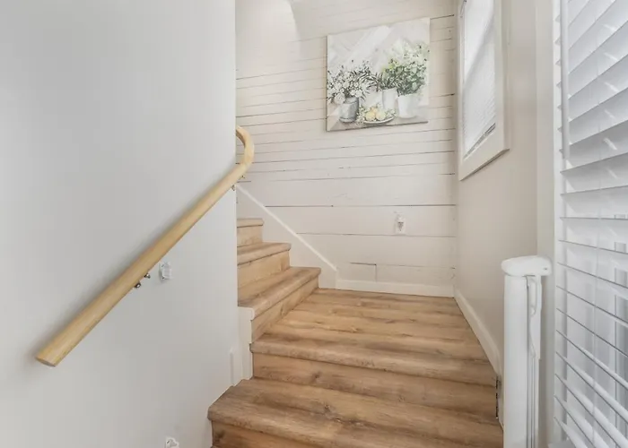 Pet Friendly 3br 2bath Luxe Gem * Fort Worth