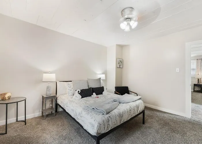 Holiday home Pet Friendly 3br 2bath Luxe Gem Fort Worth